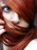 kızıl saçlı beyaz tenli kız